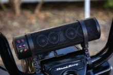 Kuryakyn Road Thunder® Sound Bar Plus by MTX® BLACK