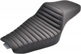 SADDLEMEN Step-Up Two-Up Sitzbank TR für Sportster Custom (4.5 Gal.) 04-17, mit Gel-Core Tec.